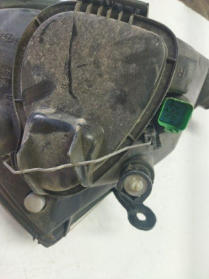 FARO DERECHO, Ford, KA (CCQ)