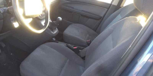 FORD FOCUS BERLINA (CAP) — vehículo donante para recambios 