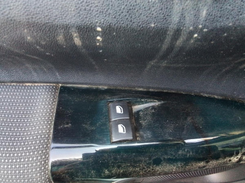  MANDO ELEVALUNAS DELANTERO IZQUIERDO Citroen C4 CACTUS 