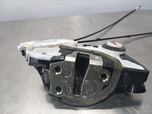  CERRADURA PUERTA DELANTERA DERECHA, TOYOTA, YARIS (P13) 