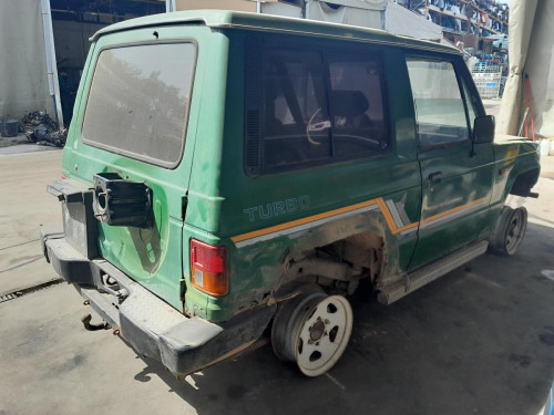  MITSUBISHI MONTERO (L040) 