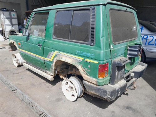  MITSUBISHI MONTERO (L040) 