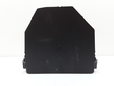 CAJA RELES / FUSIBLES