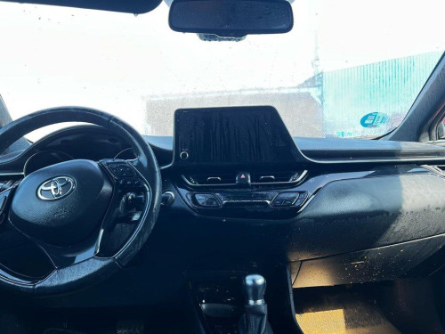  TOYOTA C-HR (X10) 