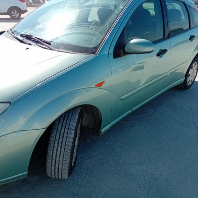 FORD FOCUS BERLINA (CAK)