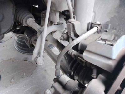 BRAZO SUSPENSION INFERIOR DELANTERO IZQUIERDO