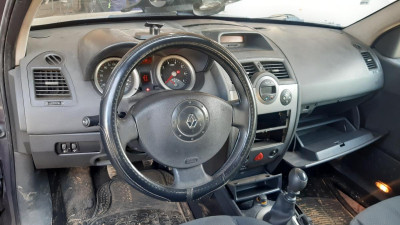 RENAULT MEGANE II BERLINA 5P
