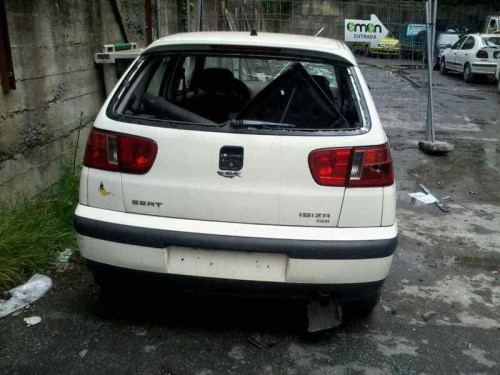 SEAT IBIZA (6K1) — vehículo donante para recambios 