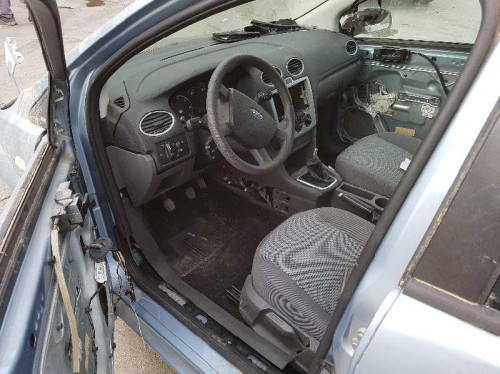  FORD FOCUS BERLINA (CAP) 