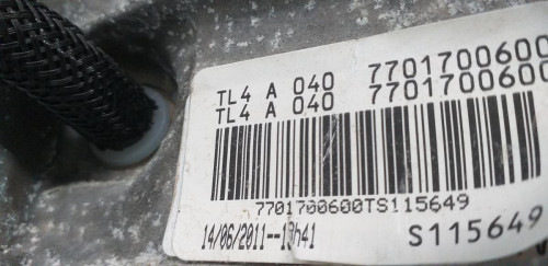  CAJA CAMBIOS Renault MEGANE III BERLINA 5P 
