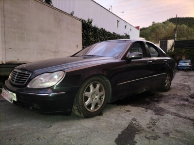 MERCEDES-BENZ CLASE S (BM 220) BERLINA