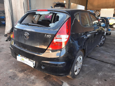 HYUNDAI I30 (FD)