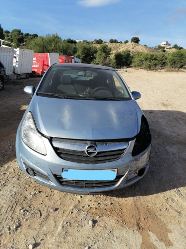OPEL CORSA D — автомобиль-донор на запчасти 