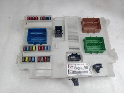 CAJA RELES / FUSIBLES, VOLVO, XC70