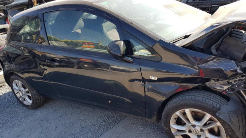 OPEL CORSA D — vehículo donante para recambios 