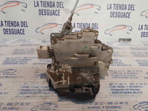  CERRADURA PUERTA DELANTERA DERECHA 