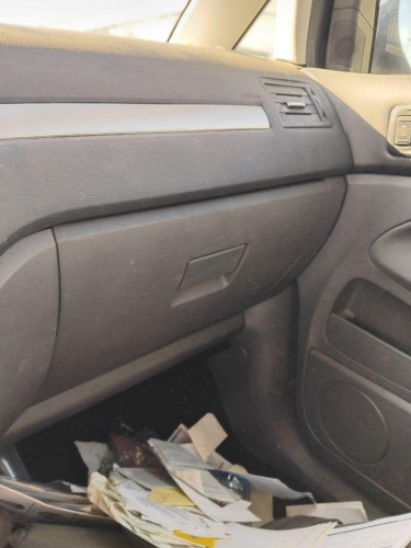 GUANTERA Ford C-MAX (CB3)(2007->2010) FORD C-MAX (CB3)(2007->2010) 
