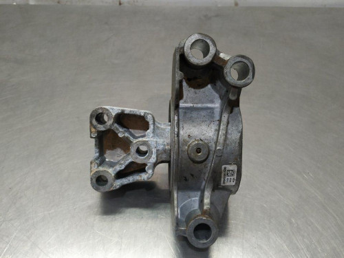  SOPORTE MOTOR PEUGEOT BIPPER TEPEE 