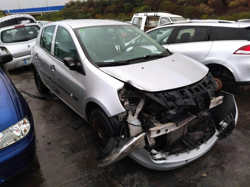  RENAULT CLIO III 