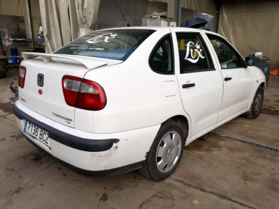 SEAT CORDOBA BERLINA (6K2)