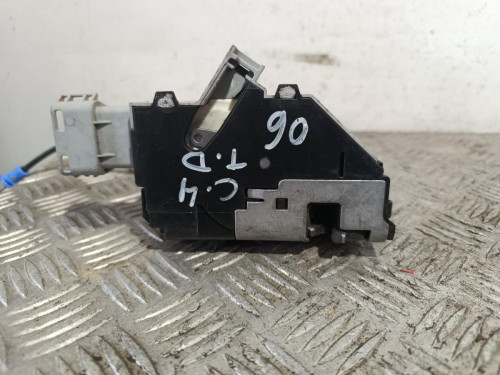 CERRADURA PUERTA TRASERA DERECHA 