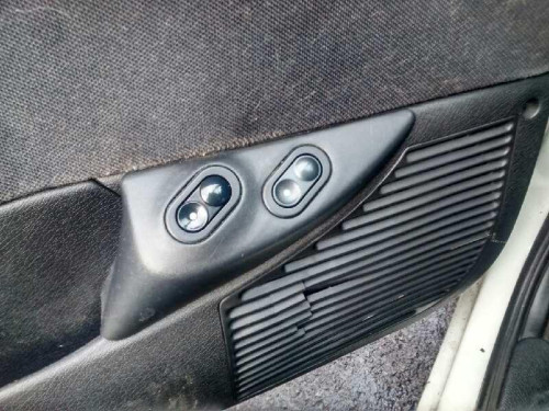  OPEL CORSA B 