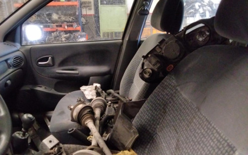 RENAULT MEGANE I FASE 2 CLASSIC (LA...) — vehículo donante para recambios 
