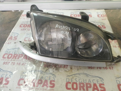 FARO DERECHO Toyota 