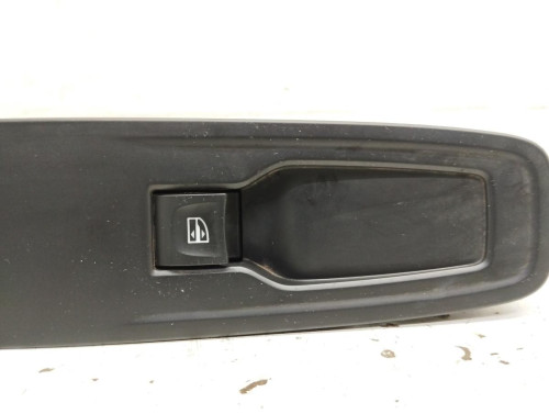  MANDO ELEVALUNAS DELANTERO DERECHO RENAULT CLIO IV 
