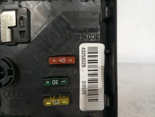  CAJA RELES / FUSIBLES, VOLKSWAGEN, PASSAT VARIANT (3C5) 
