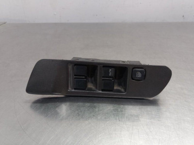 MANDO ELEVALUNAS DELANTERO IZQUIERDO, NISSAN, PRIMERA BERLINA (P11)