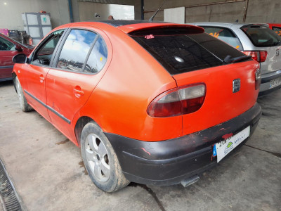 SEAT LEON (1M1)