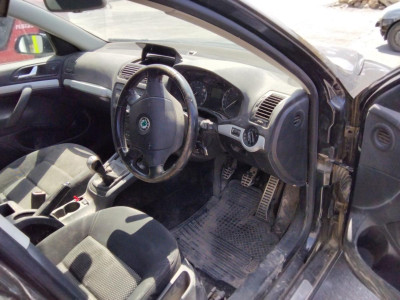 SKODA OCTAVIA COMBI (1Z5)