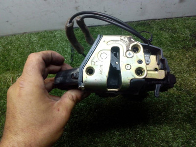 CERRADURA PUERTA TRASERA DERECHA, TOYOTA, COROLLA VERSO (E12)