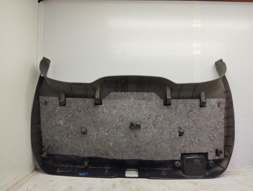 GUARNECIDO PORTON TRASERO Ford KUGA (CBS) 