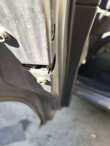 CERRADURA PUERTA TRASERA IZQUIERDA Seat IBIZA (6L1) 