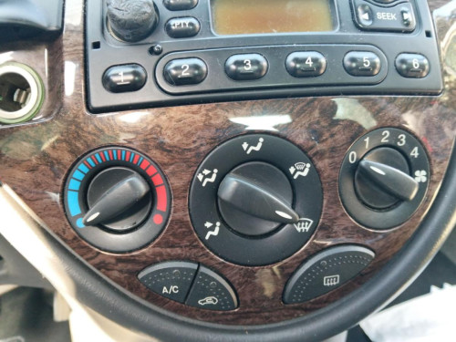 MANDO CALEFACCION / AIRE ACONDICIONADO Ford FOCUS BERLINA (CAK) 