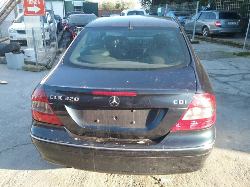  MERCEDES-BENZ CLK (BM 209) COUPE 