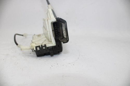 CERRADURA PUERTA DELANTERA DERECHA 