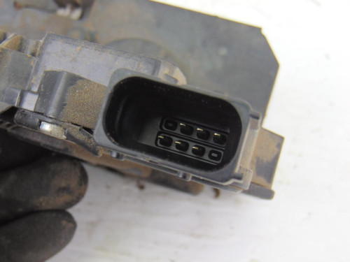  CERRADURA PUERTA DELANTERA DERECHA Opel CORSA D 