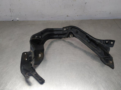 SOPORTE FARO IZQUIERDO, MERCEDES-BENZ, CLK (BM 209) COUPE