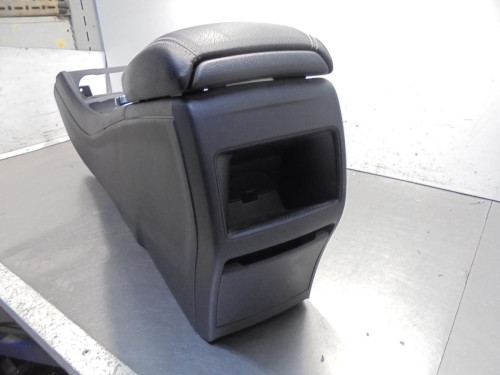 CONSOLA CENTRAL MERCEDES-BENZ CLASE CLA (BM 117) 