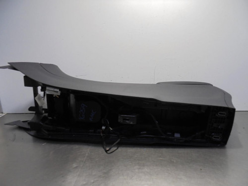CONSOLA CENTRAL MERCEDES-BENZ CLASE CLA (BM 117) 