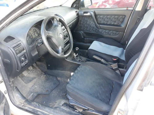  OPEL ASTRA G BERLINA 