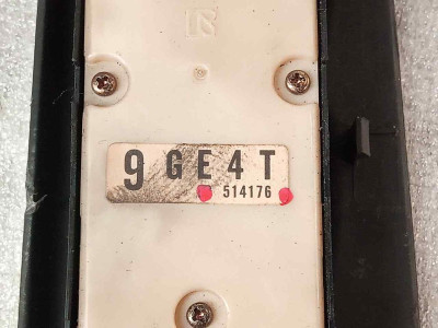 MANDO ELEVALUNAS DELANTERO IZQUIERDO, MAZDA, 626 BERLINA (GF)