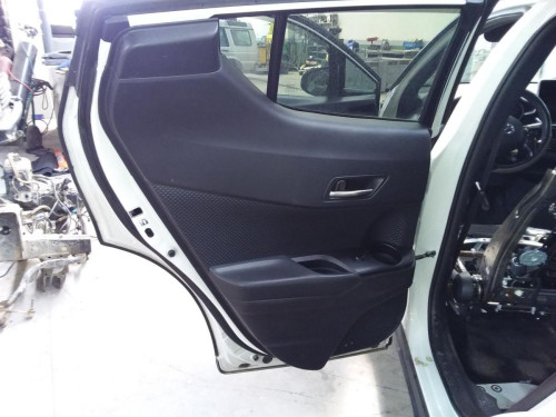 TOYOTA C-HR (X10) — Donor Vehicle for Used Parts 