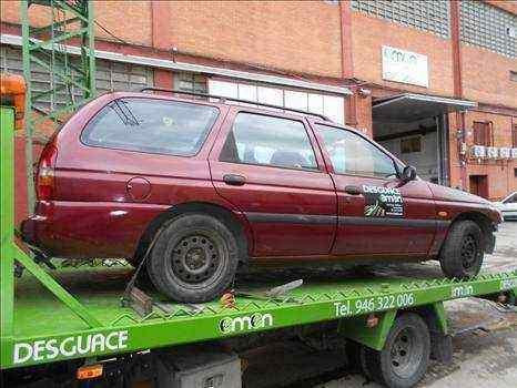  FORD ESCORT BERL./TURNIER 