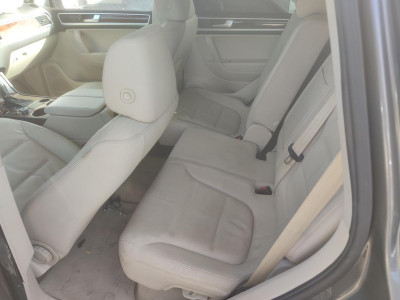 VOLKSWAGEN TOUAREG (7P5)
