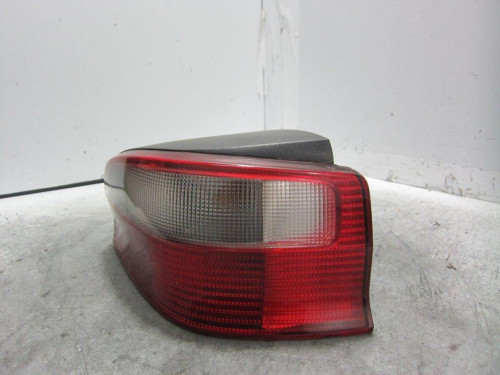  PILOTO TRASERO DERECHO CITROEN SAXO 