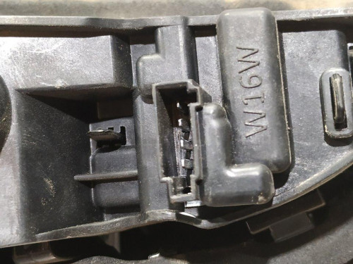  PILOTO TRASERO DERECHO INTERIOR Opel ASTRA K BERLINA 5P 